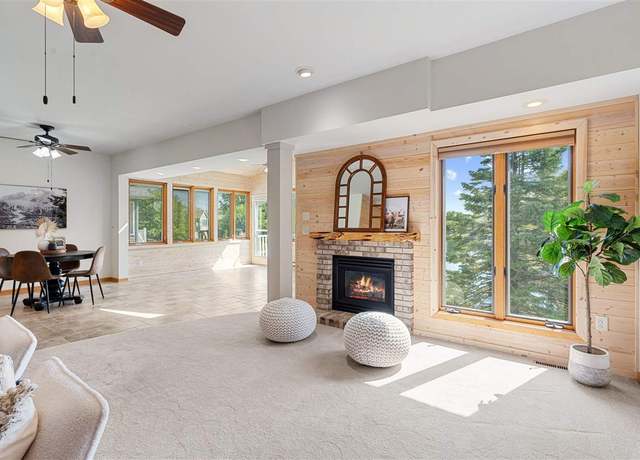 Property at 3131 Balfour Pl, Iowa City, IA 52240, 4 beds, 3.5 baths