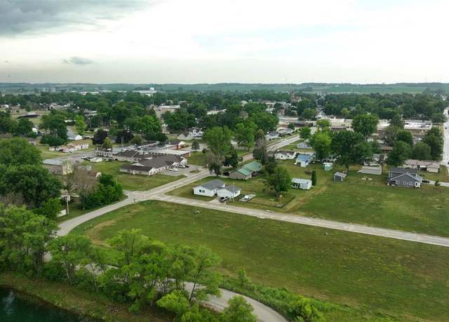 Property at Lot 13 Mrm 2nd Addn Western Ave, Marengo, IA 52301