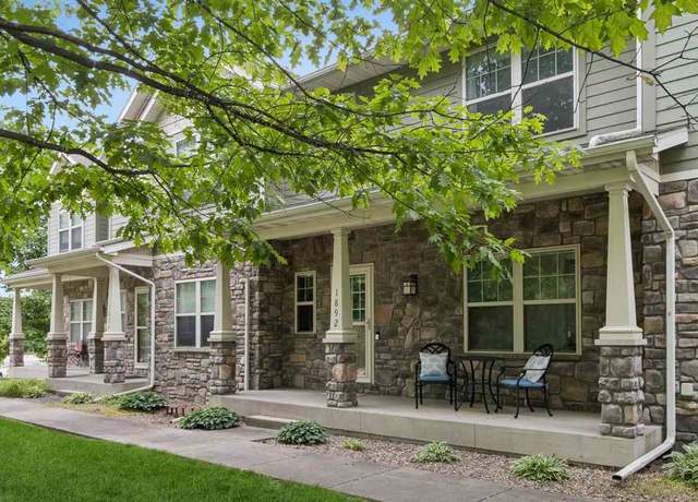 Property at 1892 N Dubuque Rd, Iowa City, IA 52245, 3 beds, 2.5 baths