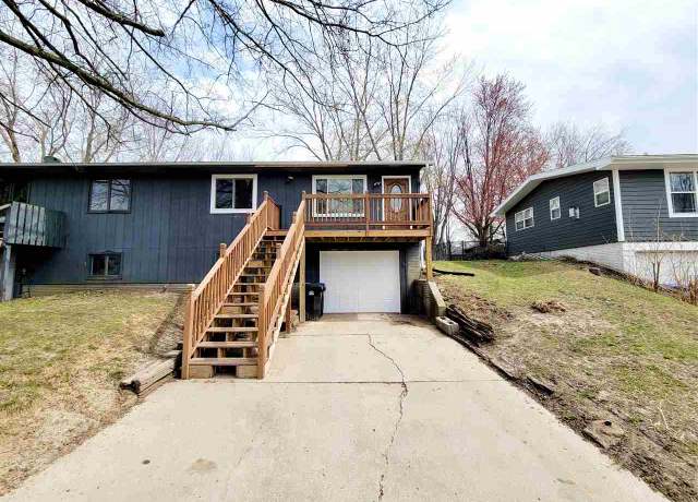 Property at 1451 Westview Dr, Coralville, IA 52241, 3 beds, 3 baths