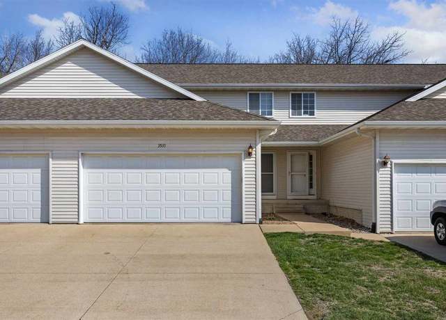 Property at 3535 Stoney Point Rd Rd SW, Cedar Rapids, IA 52404, 2 beds, 1.5 baths