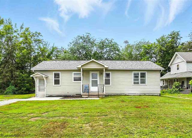 Property at 305 3rd St, Kalona, IA 52247, 2 beds, 2 baths