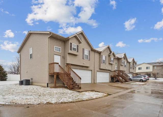 Property at 160 Jefferson Ln, North Liberty, IA 52317, 3 beds, 2 baths