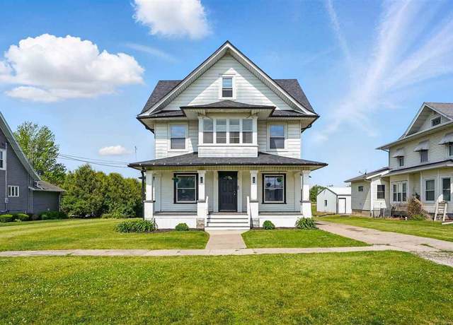 Property at 410 S Gilbert St, Keota, IA 52248, 3 beds, 1.5 baths