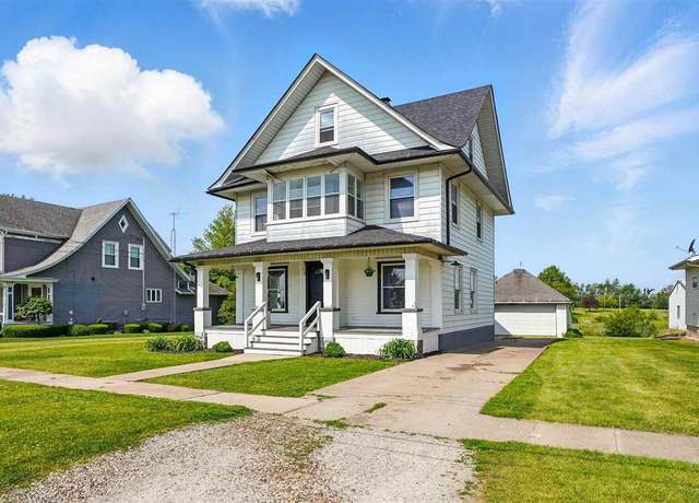 Property at 410 S Gilbert St, Keota, IA 52248, 3 beds, 1.5 baths