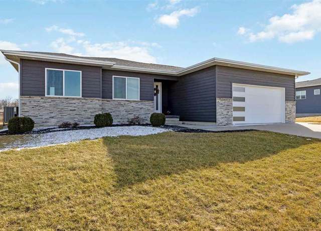 Property at 4173 Barbaro Ave, Iowa City, IA 52240, 5 beds, 3 baths