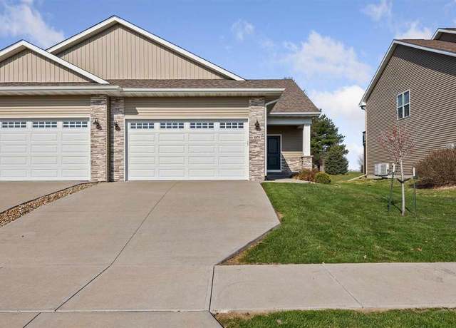 Property at 1875 Carroll Ct, North Liberty, IA 52317, 4 beds, 3 baths