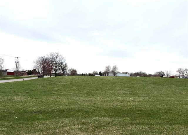 Property at 2475 Freedom Ct, Iowa City, IA 52240