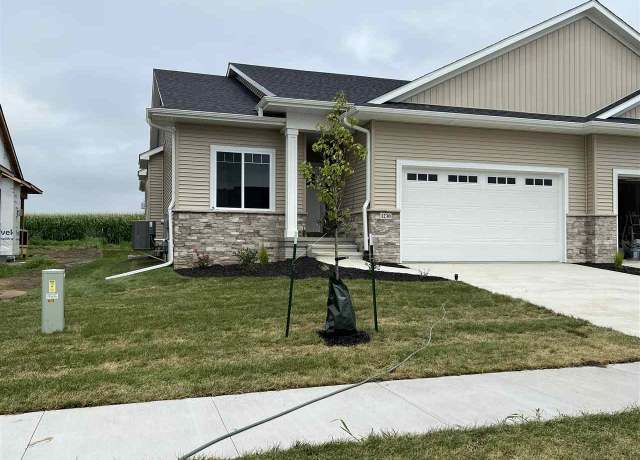 Property at 1230 Berkshire Ln, North Liberty, IA 52317, 4 beds, 3 baths
