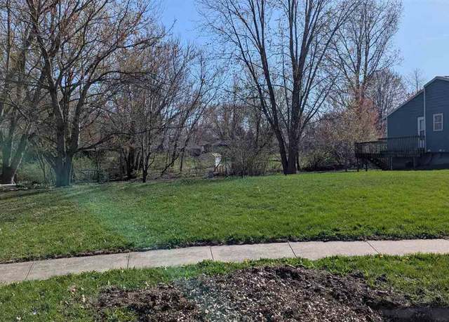 Property at 435 Heritage Pl, North Liberty, IA 52317