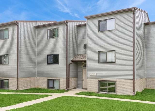Property at 2617 Westwinds Dr #4, Iowa City, IA 52246, 1 bed, 1 bath