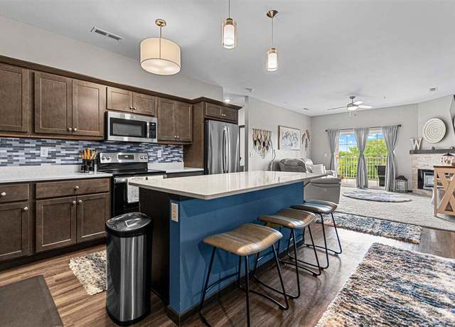 Property at 2873 Spring Rose Cir #104, Coralville, IA 52241, 2 beds, 2 baths
