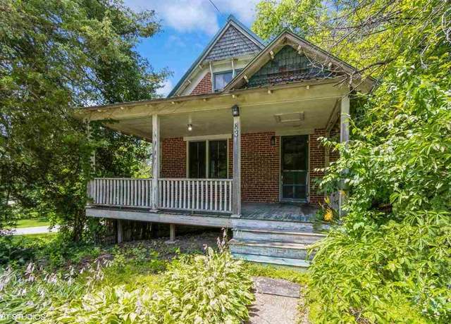 Property at 83 Boise St, Riverside, IA 52327, 2 beds, 2 baths