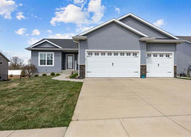 Property at 465 Oak Park Cir, Marion, IA 52302, 4 beds, 3 baths
