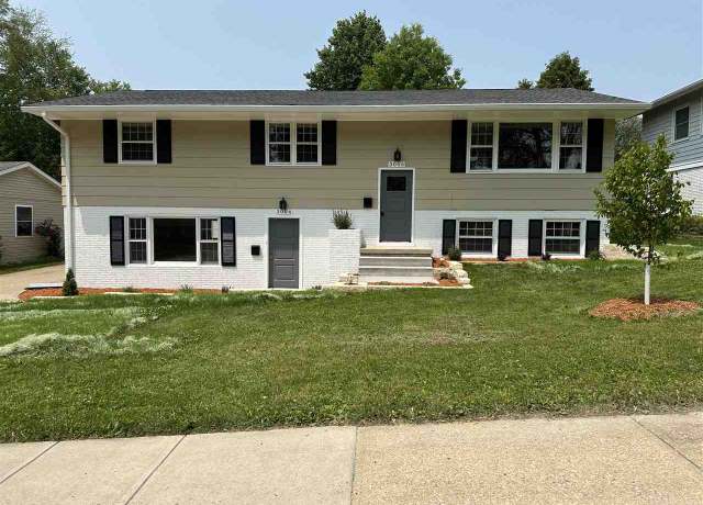 Property at 3006 Stanford Ave, Iowa City, IA 52245, 5 beds, 3.5 baths