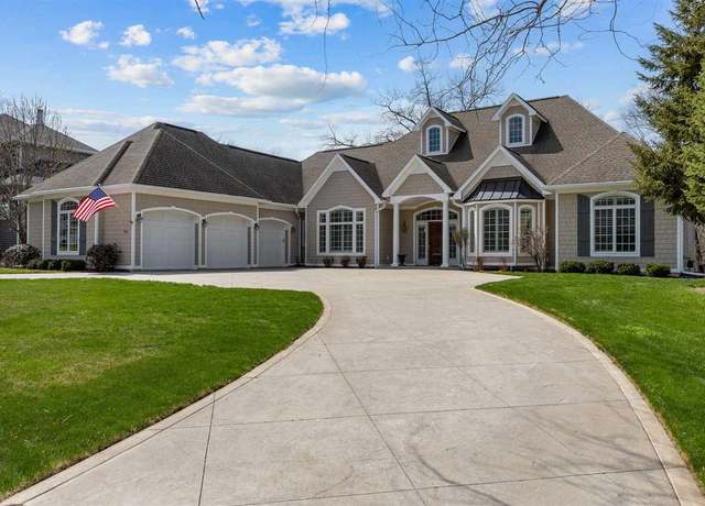 Property at 951 Highland Park Ave, Coralville, IA 52241, 4 beds, 3.5 baths
