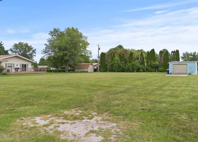 Property at 846 S 12th, Washington, IA 52353