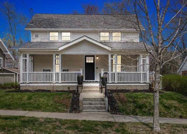 Property at 1110 E Washington St, Iowa City, IA 52245, 2 beds, 1.5 baths