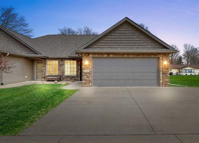 Property at 1032 S Jones Blvd, North Liberty, IA 52317, 3 beds, 2 baths