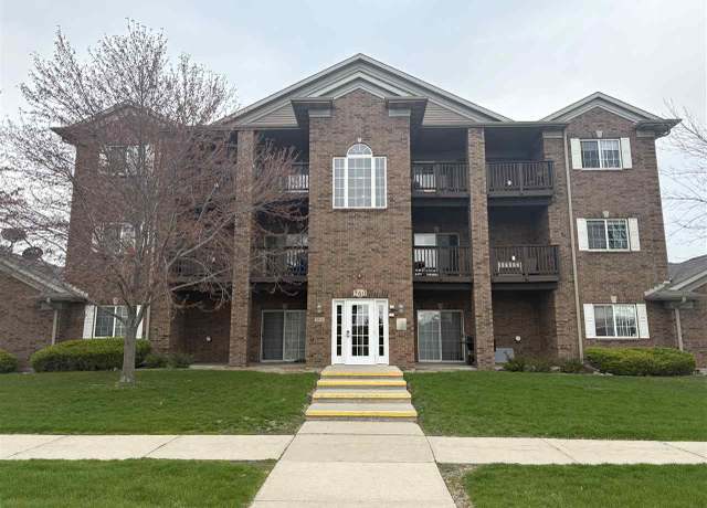 Property at 560 Kansas Ave #3, North Liberty, IA 52317, 2 beds, 2 baths