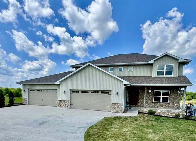 Property at 9174 207th Ave, Anamosa, IA 52205, 6 beds, 4 baths