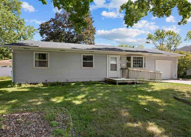 Property at 1412 Prairie Du Chien Rd, Iowa City, IA 52245, 3 beds, 1.5 baths