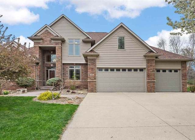 Property at 2031 Diamond Mil Cir, Coralville, IA 52241, 5 beds, 4.5 baths