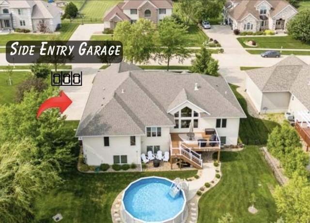 Property at 1485 Huntington Hills Dr, Marion, IA 52302, 5 beds, 3.5 baths