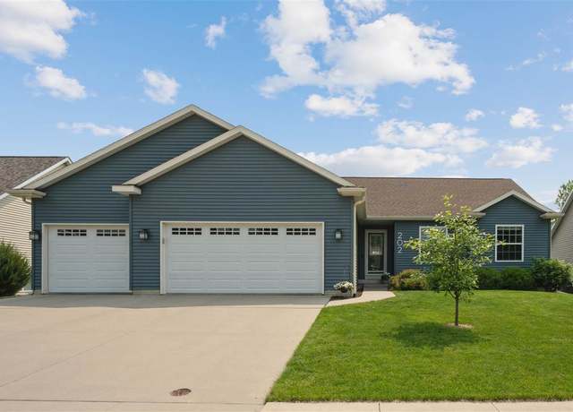 Property at 202 Jasper St, Marion, IA 52302, 4 beds, 3 baths
