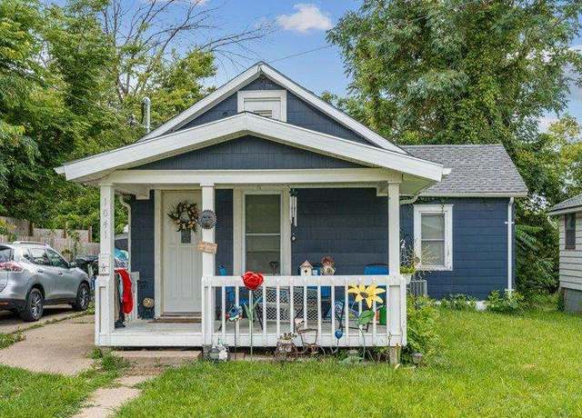 Property at 1041 19th St St SE, Cedar Rapids, IA 52403, 2 beds, 1 bath