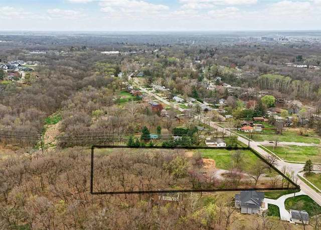 Property at 1806 Prairie Du Chien Rd, Iowa City, IA 52245