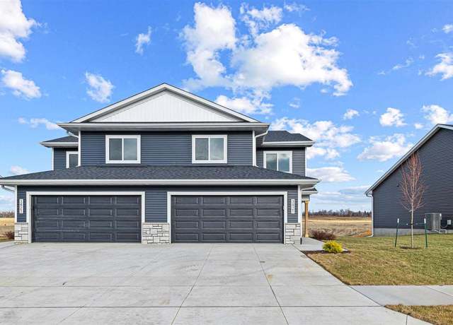 Property at 3421 Holderness Rd, Coralville, IA 52241, 3 beds, 2.5 baths