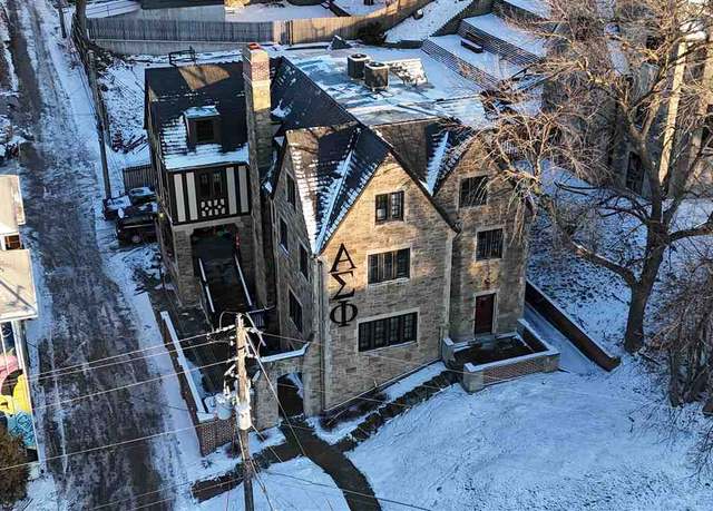 Property at 716 N Dubuque St, Iowa City, IA 52245