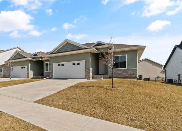Property at 1120 Leann Cir, North Liberty, IA 52317, 3 beds, 3 baths