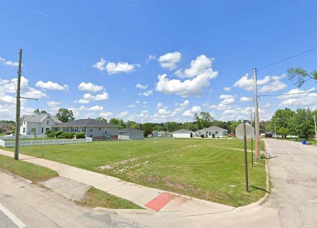 Property at 312 24th Ave NW, Cedar Rapids, IA 52405