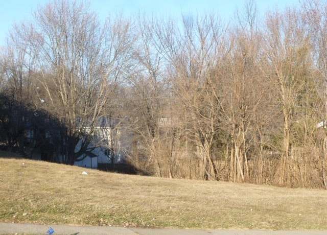 Property at 2007 10th St, Coralville, IA 52241