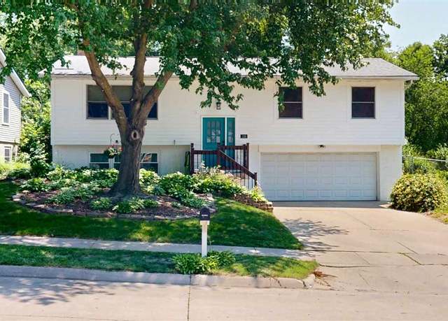 Property at 126 Ravencrest Dr, Iowa City, IA 52245, 3 beds, 3 baths