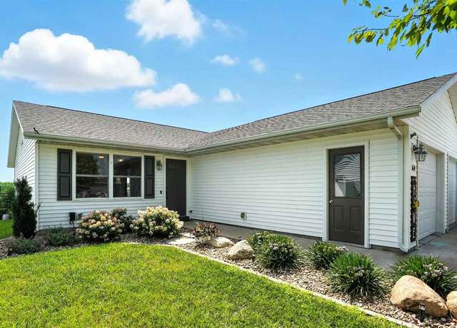 Property at 1610 N Highland Ave, Washington, IA 52353, 2 beds