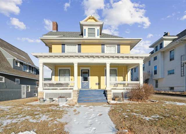 Property at 1720 2nd Ave SE, Cedar Rapids, IA 52403, 5 beds, 2 baths