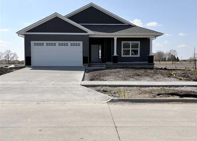 Property at 1813 Sherman Dr, Iowa City, IA 52240, 5 beds, 3 baths