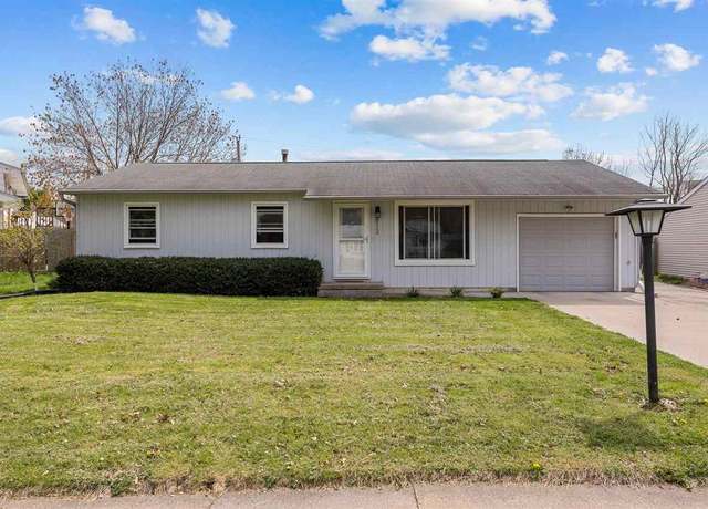 Property at 813 20th Ave, Coralville, IA 52241, 3 beds, 2 baths