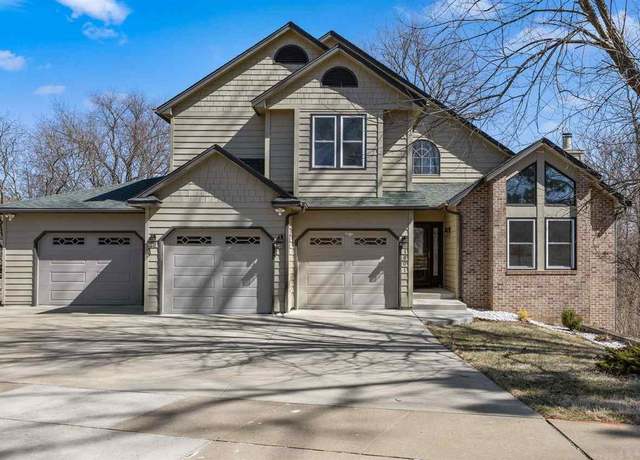 Property at 1801 Brown Deer Trl, Coralville, IA 52241, 5 beds, 3.5 baths
