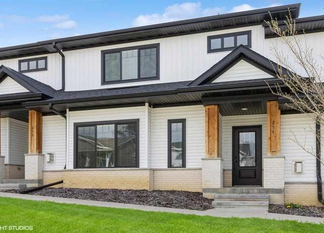 Property at 274 Danielle St, Iowa City, IA 52245, 3 beds, 2.5 baths