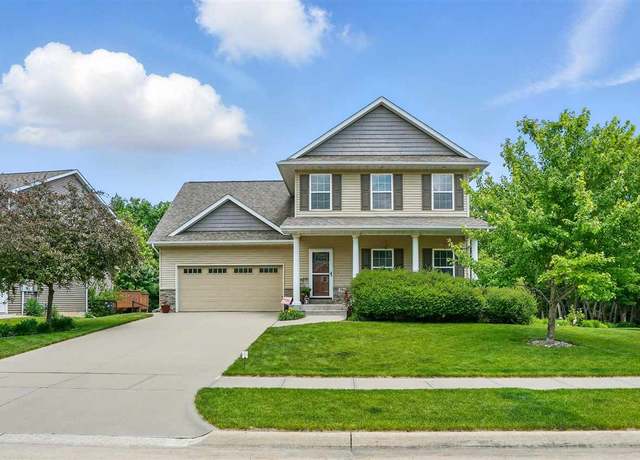 Property at 986 Ryan Ct, Iowa City, IA 52246, 5 beds, 3.5 baths