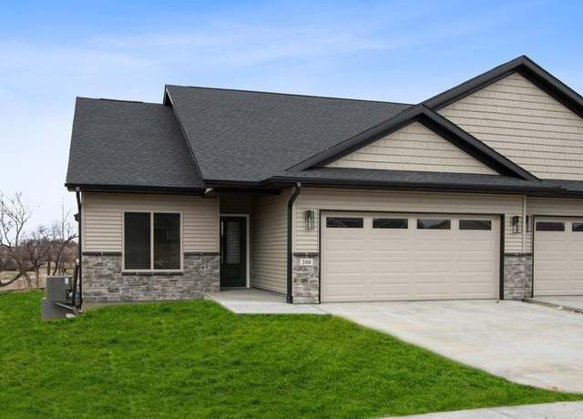 Property at 1010 Switchgrass Ln, Ely, IA 52227, 4 beds, 3 baths