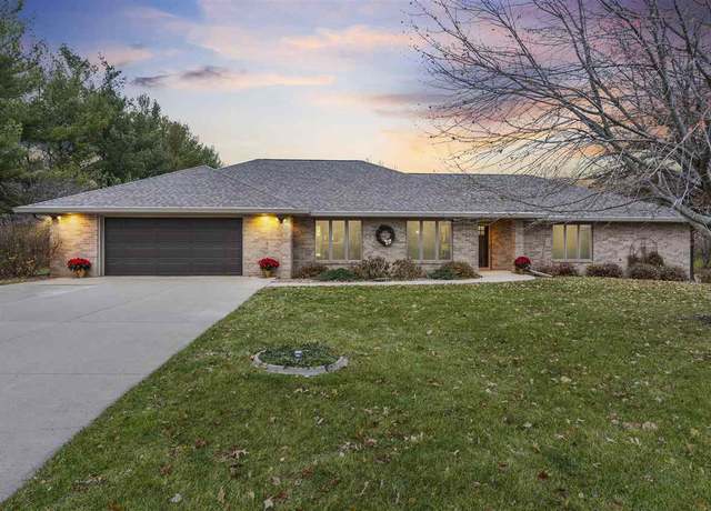 Property at 3350 Kenruth Cir Cir NE, Iowa City, IA 52240, 4 beds, 3.5 baths