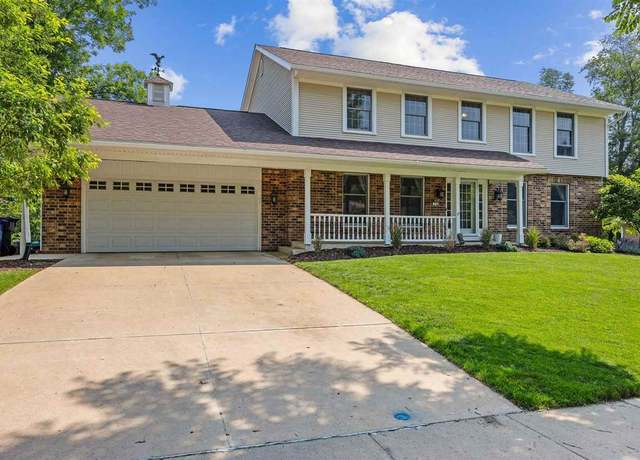 Property at 114 Tomahawk Trl Trl SE, Cedar Rapids, IA 52403, 4 beds, 3 baths