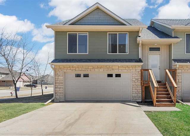 Property at 66 Renee Ln, Tiffin, IA 52340, 3 beds, 2 baths