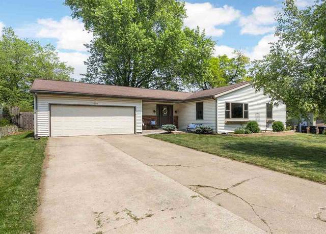 Property at 1009 19th Ave, Coralville, IA 52241, 3 beds, 2.5 baths