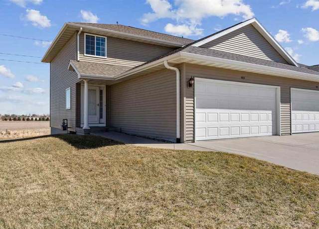 Property at 4457 Derby Dr, Marion, IA 52302, 2 beds, 1.5 baths